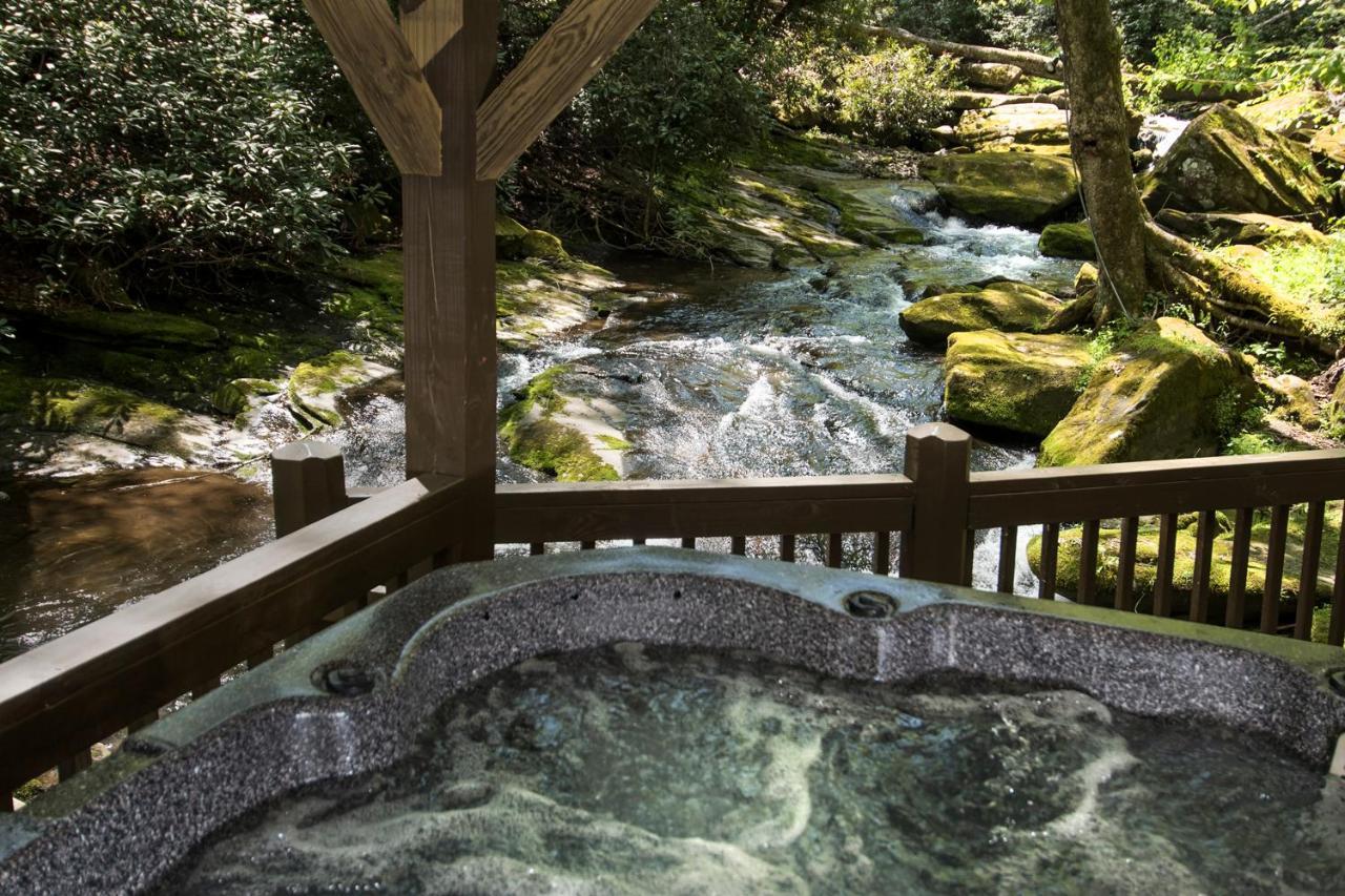 Cherokee Mountain Cabins Llc Hotell Topton Exteriör bild